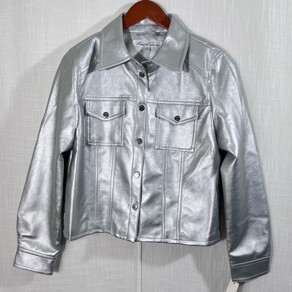 Kenneth Cole NWT Faux Leather Metallic Silver Trucker Jacket Size M - Picture 1 of 13
